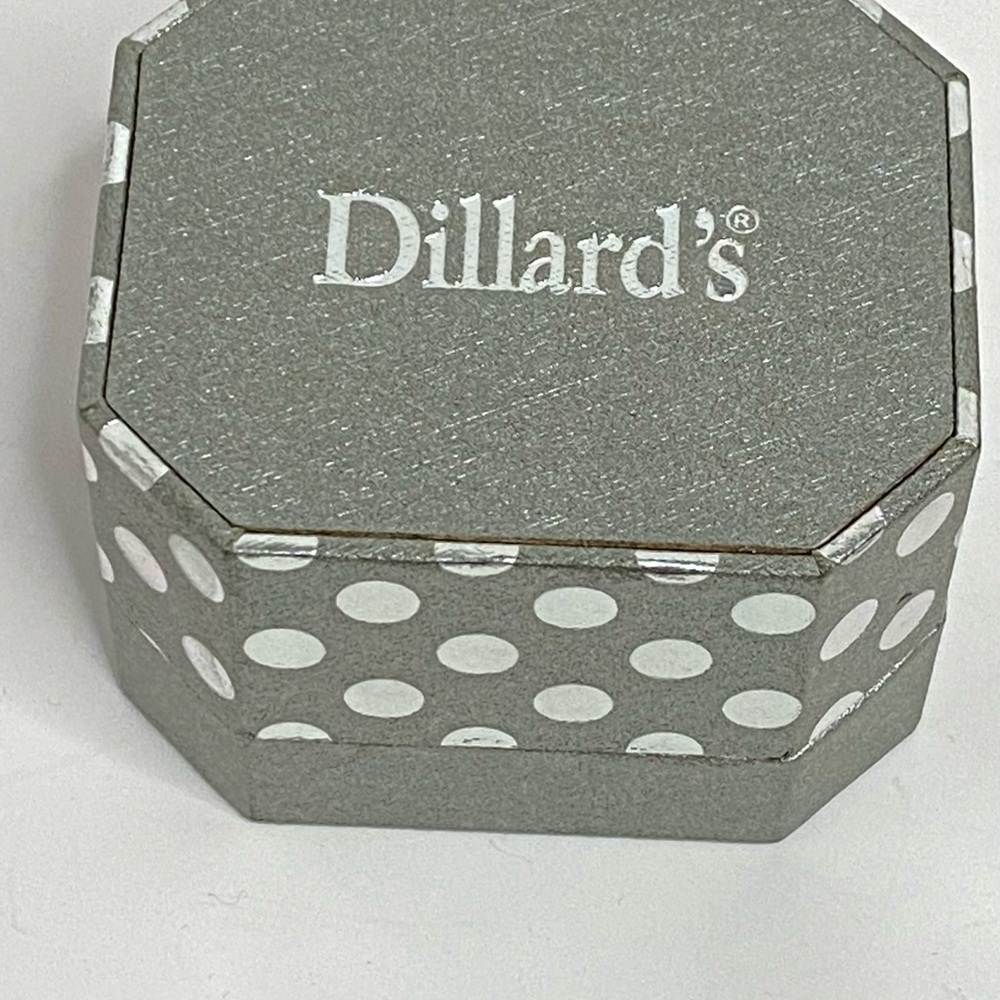 Dillard’s Silver Rhinestone Infinity Ring - Picture 3 of 7